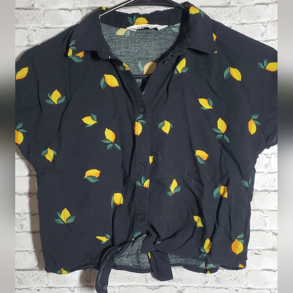 H&M Lemon Top